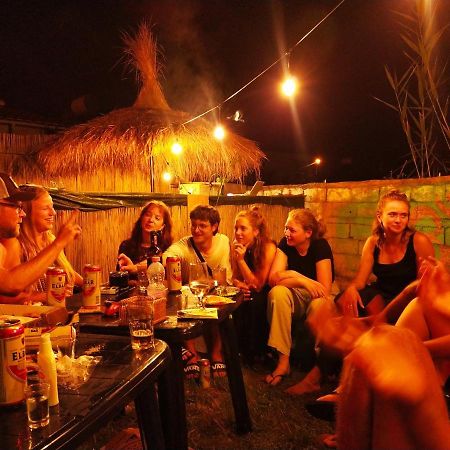 Pinegroove Hostel Vlora Kültér fotó