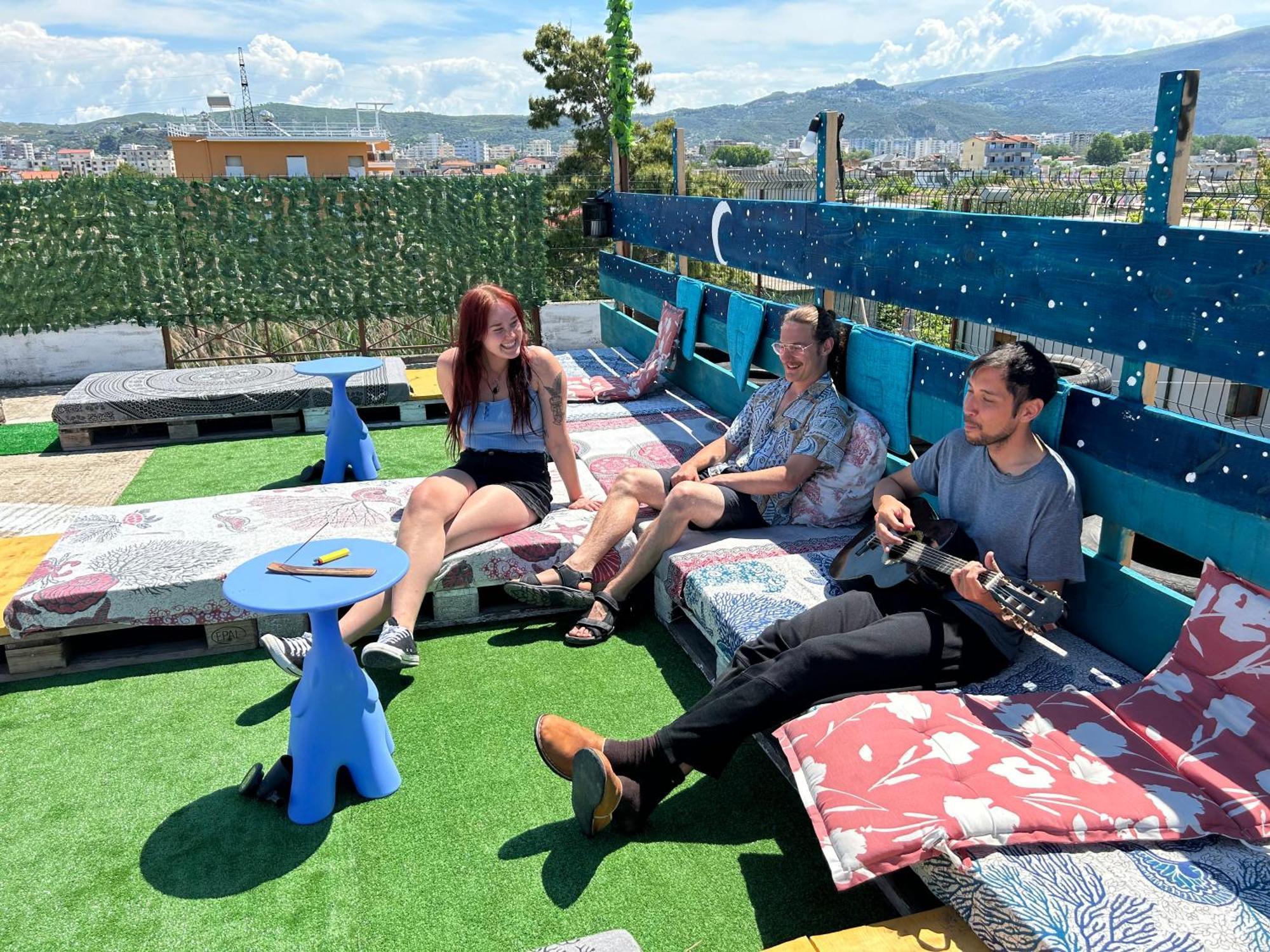Pinegroove Hostel Vlora Kültér fotó